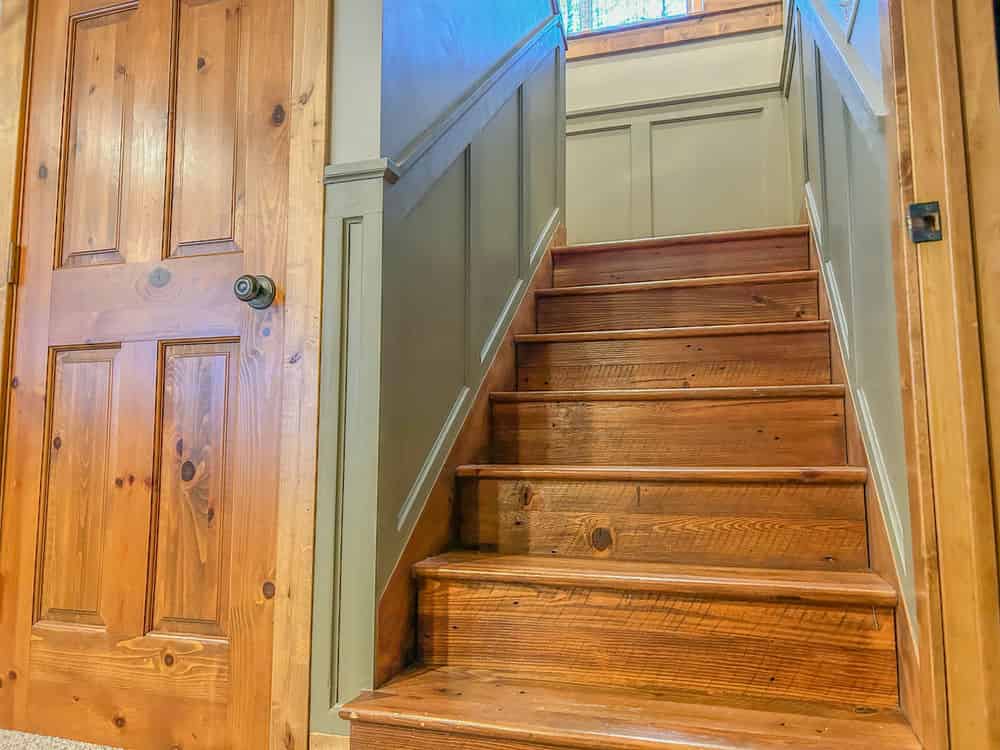 Trim Carpentry image