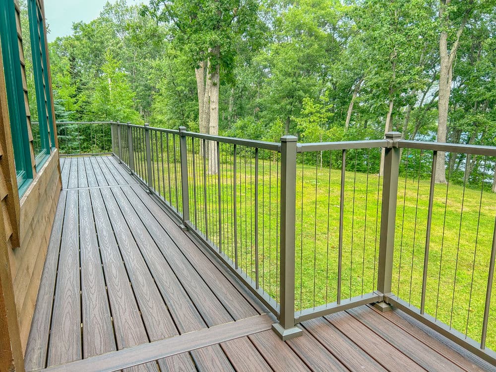 Expert Railing Solutions for Scenic Minnesota Decks